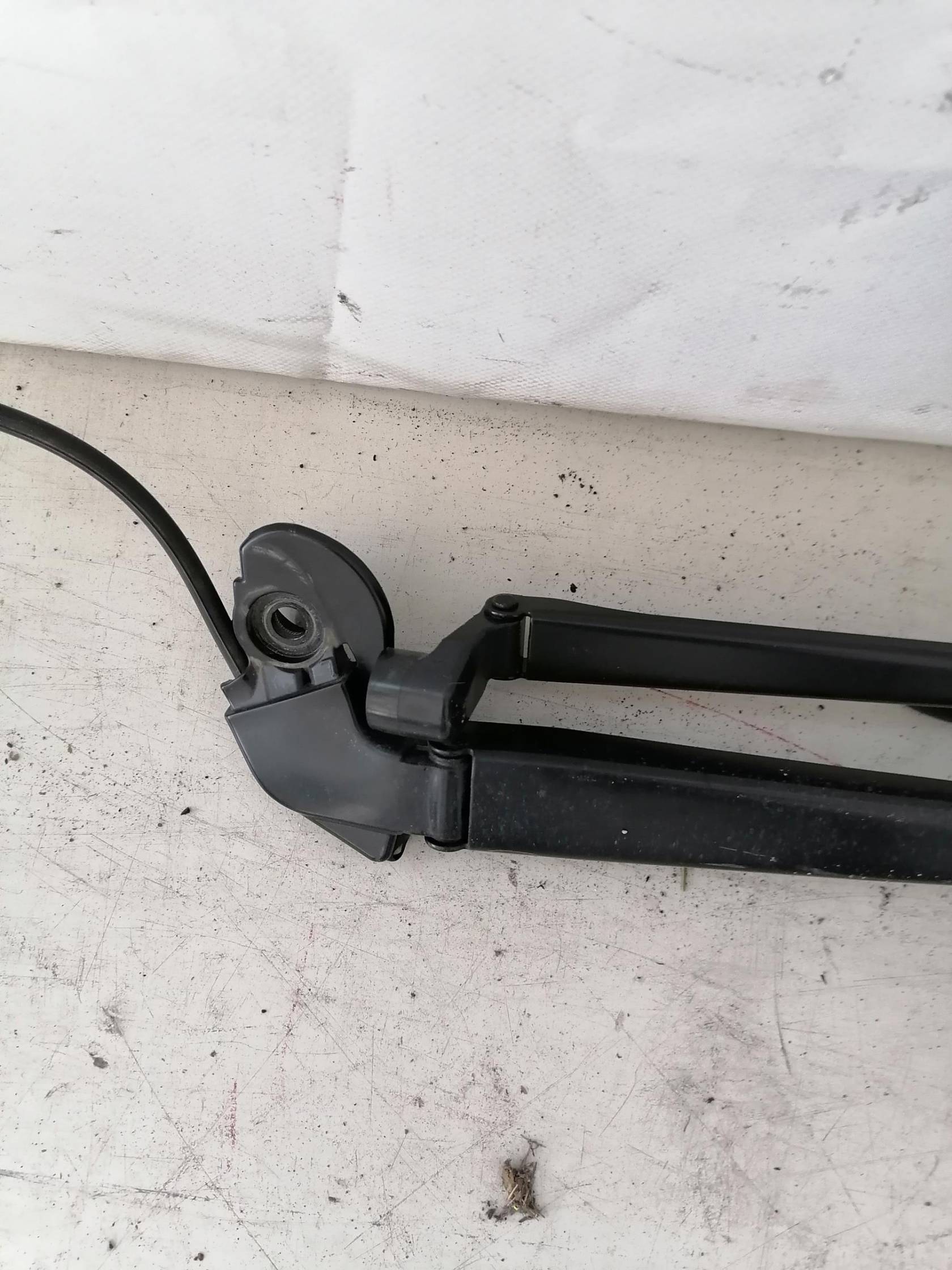 Braccio tergiparabrezza